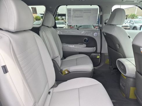 New 2027 Hyundai Palisade Limited FWD image 31