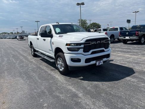Used 2025 RAM 2500 Big Horn image 9