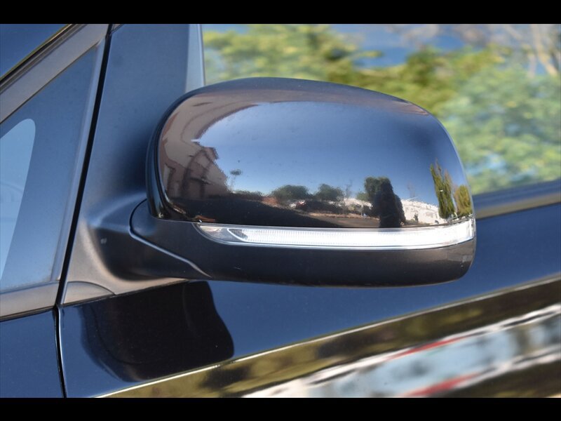 Used 2019 Kia Sedona LX FWD image 48