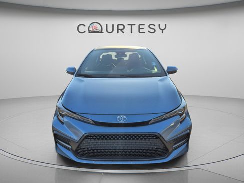 Used 2021 Toyota Corolla SE FWD image 10