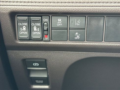 Used 2020 Honda Odyssey EX image 33