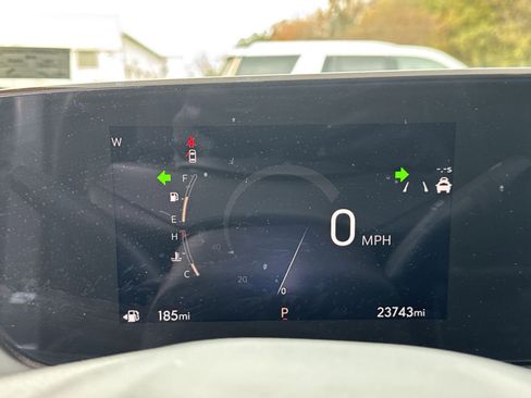 Used 2024 Buick Encore GX Sport Touring image 19