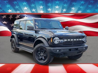 Certified 2025 Ford Bronco Outer Banks