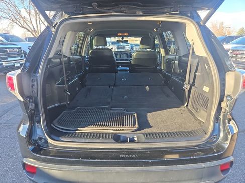 Used 2014 Toyota Highlander Plus image 18