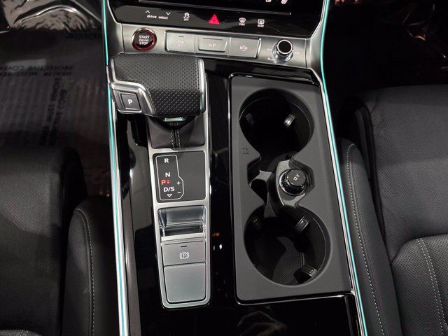 Used 2025 Audi RS 6 performance AWD/4WD image 18