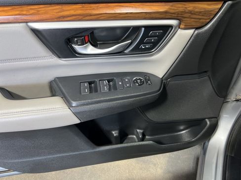Used 2020 Honda CR-V EX-L image 19