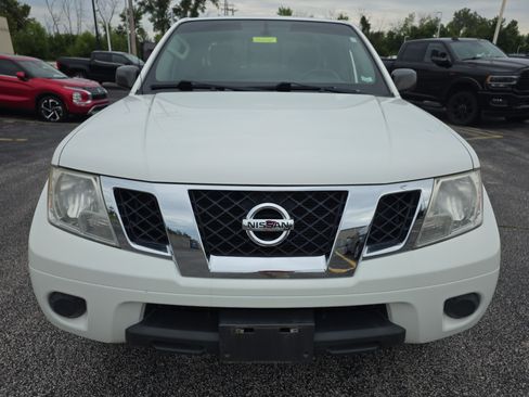 Used 2019 Nissan Frontier SV RWD image 8