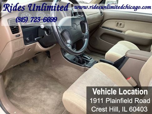 Used 2000 Toyota 4Runner SR5 image 12