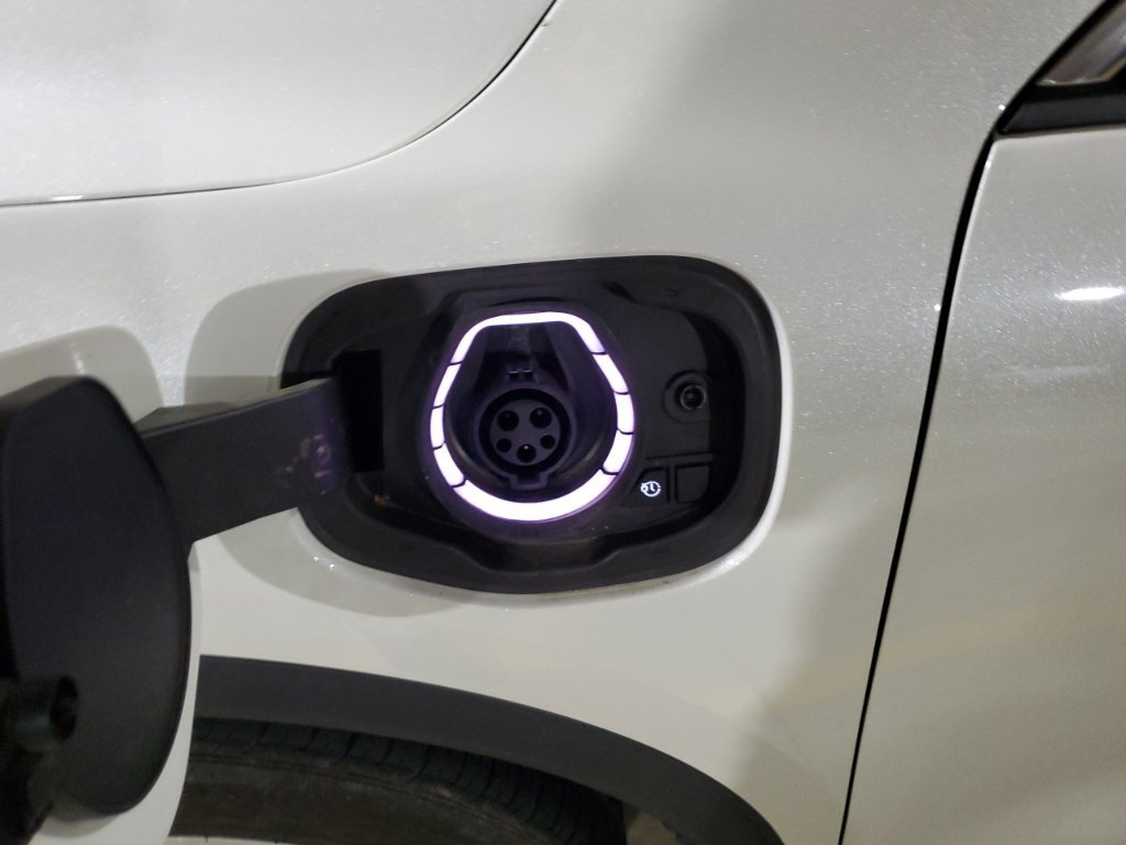 Used 2022 Ford Escape SEL FWD image 11