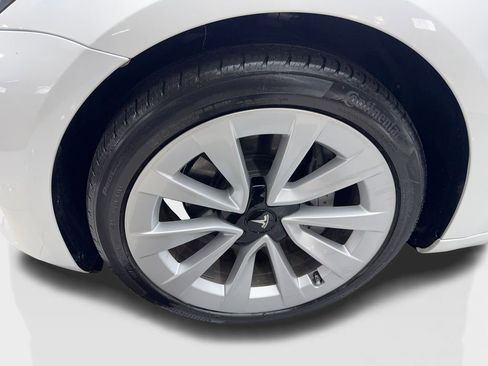 Used 2023 Tesla Model 3 Standard Range image 82