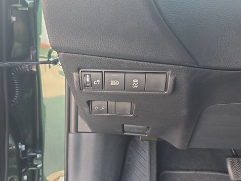 New 2026 Toyota Corolla Cross XLE w/ Convenience Package FWD image 22