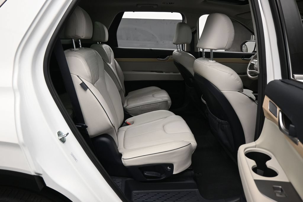 Used 2024 Hyundai Palisade Limited FWD image 44