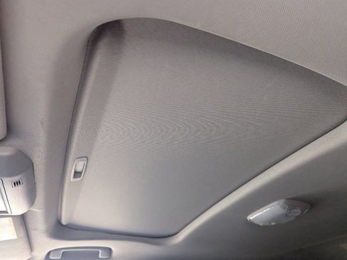 Used 2018 Toyota Tundra Limited w/ Limited Premium Package image 32