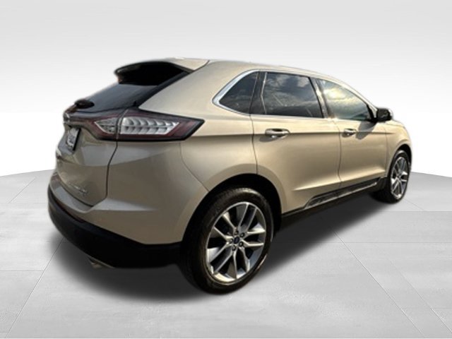 Used 2018 Ford Edge Titanium w/ Technology Package AWD/4WD image 7