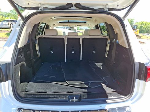 Certified 2023 Mercedes-Benz GLB 250 4MATIC image 26