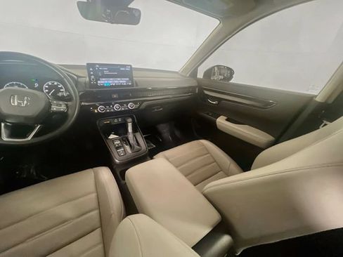 Used 2025 Honda CR-V EX-L image 17
