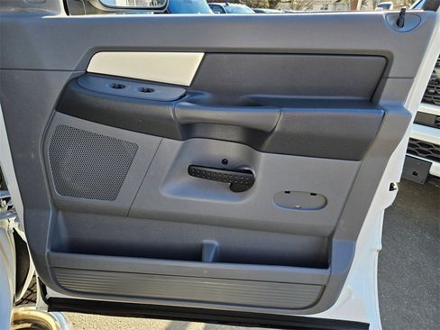 Used 2008 Dodge Ram 1500 Truck SLT w/ Trailer Tow Group image 17