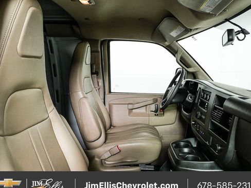 Certified 2025 Chevrolet Express 2500 w/ Driver Convenience Package RWD image 16