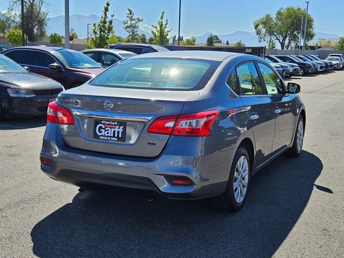 Used 2019 Nissan Sentra S image 3