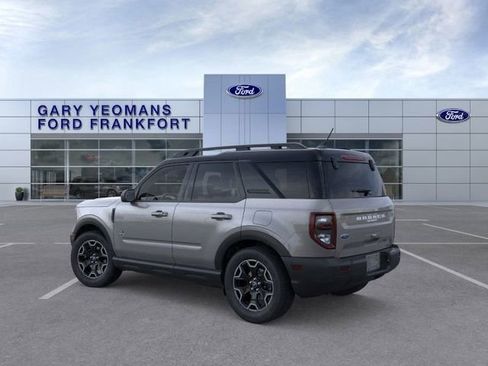 New 2025 Ford Bronco Sport Outer Banks image 4