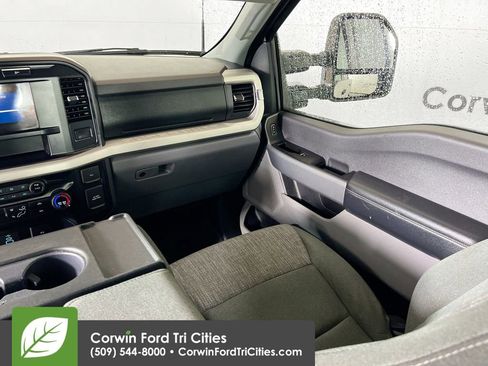 Certified 2024 Ford F350 XLT image 24