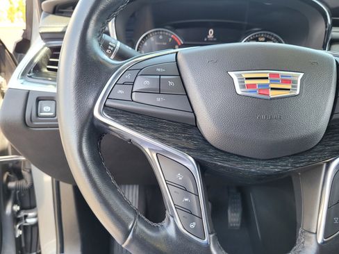 Used 2022 Cadillac XT5 Premium Luxury FWD image 21