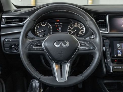 Used 2024 INFINITI QX50 Luxe FWD image 8