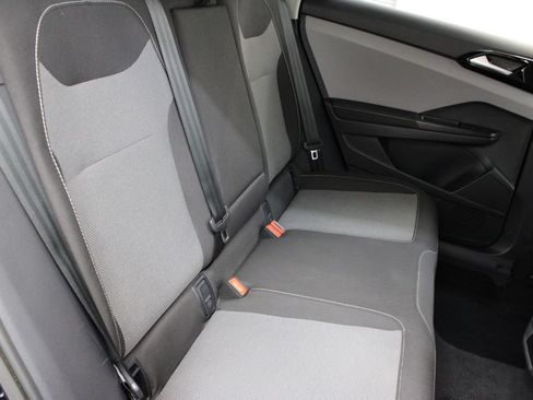 Used 2024 Volkswagen Taos S FWD image 18