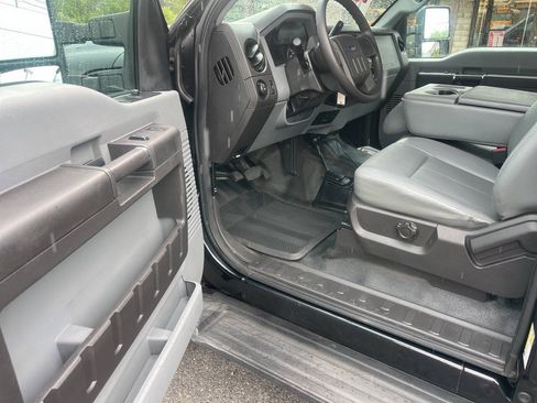 Used 2012 Ford F250 XL w/ PWR Equipment Group AWD/4WD image 15