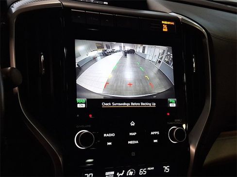Used 2022 Subaru Ascent Touring image 19