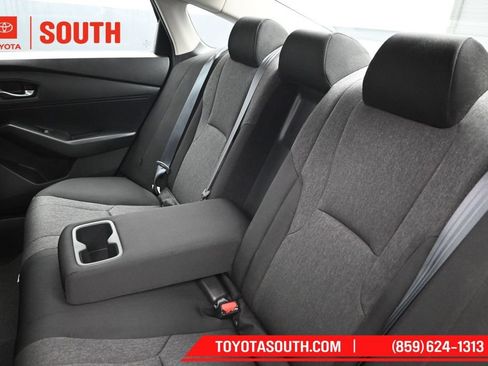 Used 2024 Honda Accord EX image 25