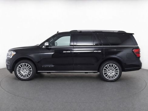 Used 2023 Ford Expedition Platinum AWD/4WD image 6
