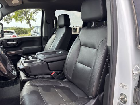 Used 2020 Chevrolet Silverado 2500 LTZ AWD/4WD image 11