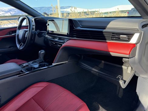 Used 2025 Toyota Camry XSE image 13