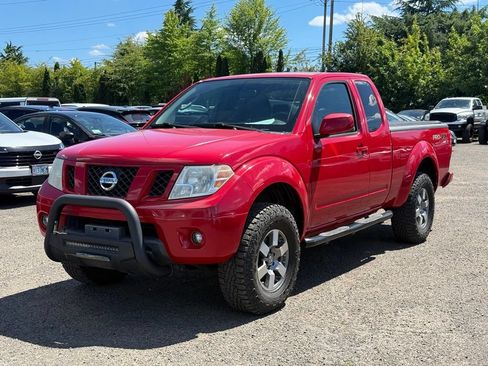 Used 2010 Nissan Frontier PRO-4X AWD/4WD image 2