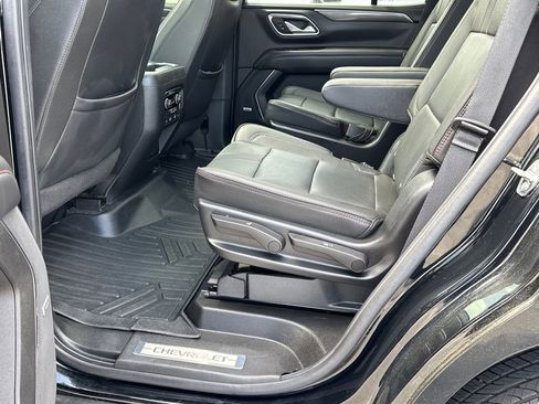 Used 2022 Chevrolet Tahoe RST w/ Luxury Package AWD/4WD image 21