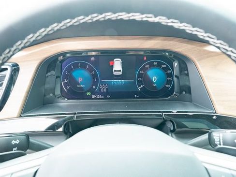 New 2026 Volkswagen Atlas SE FWD image 20