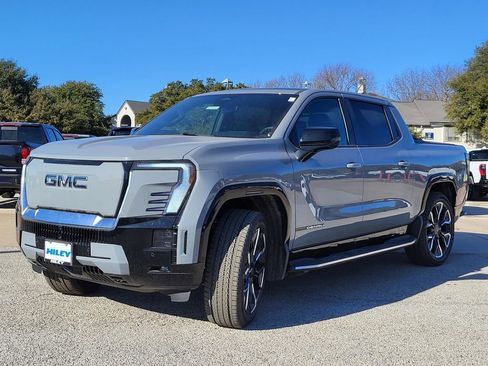 New 2024 GMC Sierra EV Denali image 2