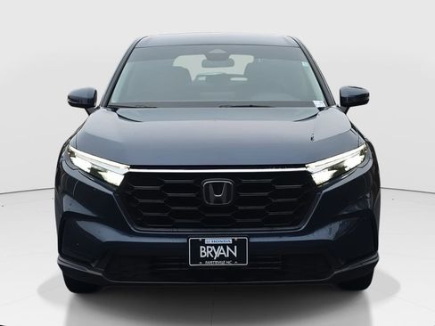 Used 2024 Honda CR-V LX image 2
