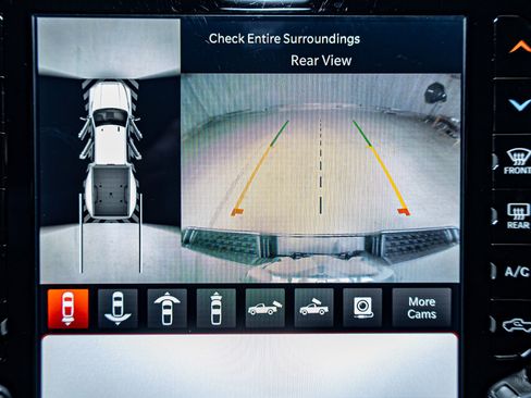 Used 2024 RAM 3500 Big Horn w/ Sport Appearance Package image 23