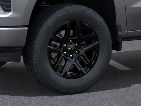New 2026 Chevrolet Silverado 1500 Custom RWD image 9