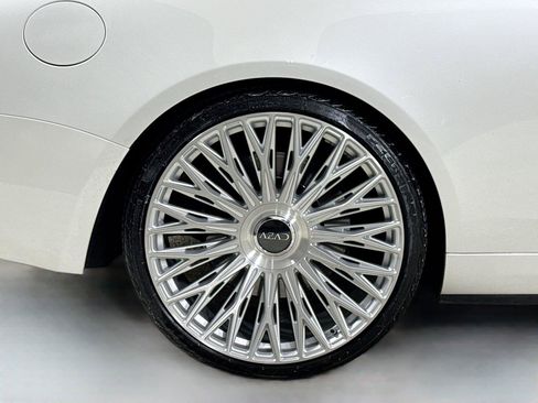 Used 2016 Rolls-Royce Dawn RWD image 40