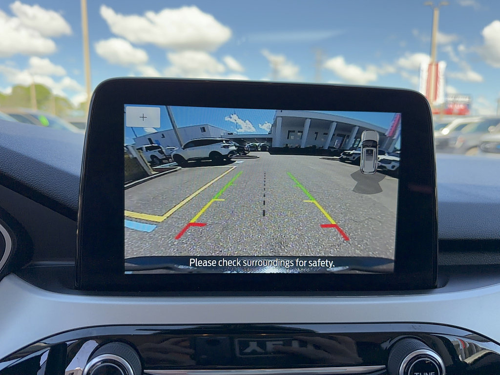Used 2021 Ford Escape SEL w/ Technology Package FWD image 18