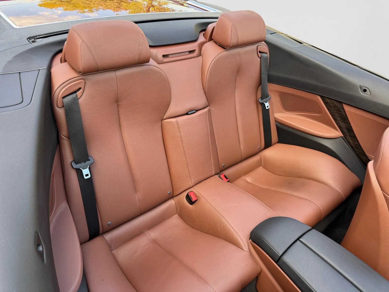 Used 2014 BMW 640i Convertible RWD image 22