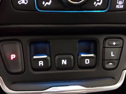 Used 2018 GMC Terrain SLT w/ Preferred Package AWD/4WD image 21