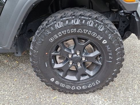 Used 2023 Jeep Wrangler Unlimited Sport AWD/4WD image 9