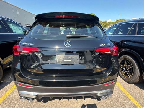 New 2026 Mercedes-Benz GLC 43 AMG 4MATIC image 5
