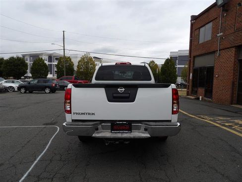 Used 2016 Nissan Frontier S image 7