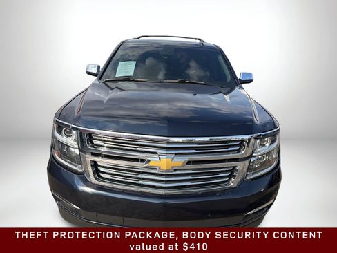 Used 2020 Chevrolet Suburban Premier AWD/4WD image 10
