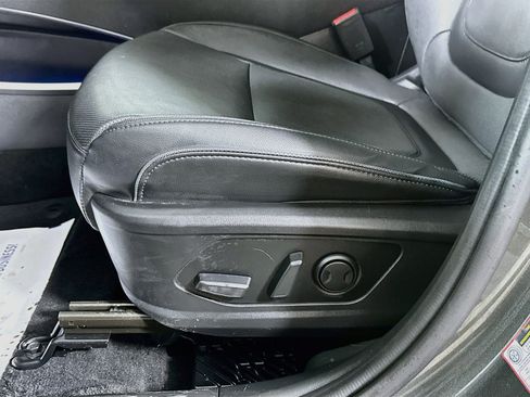 Used 2023 Hyundai Tucson Limited w/ Cargo Package AWD/4WD image 20